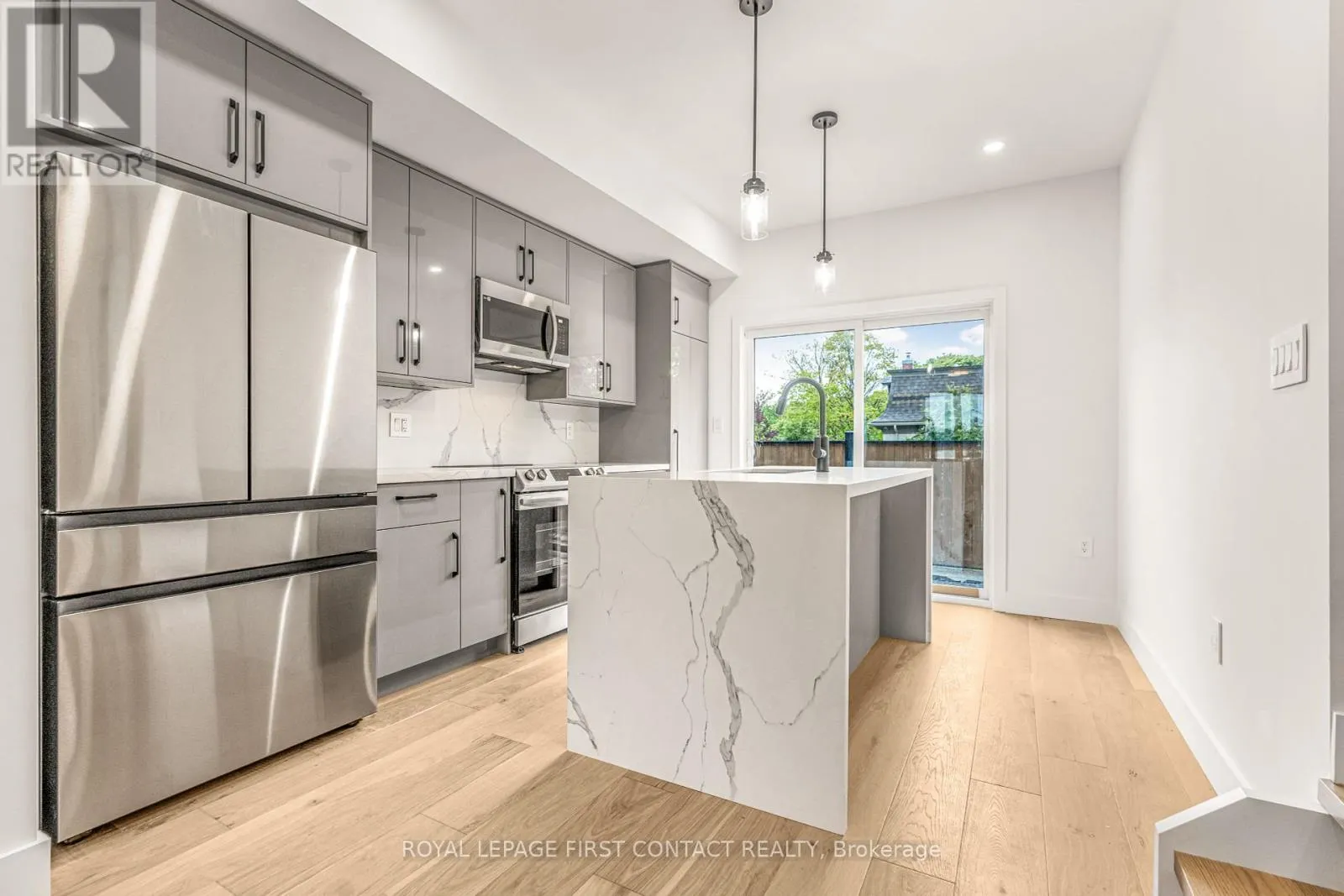 4 ALDERWOOD LANE