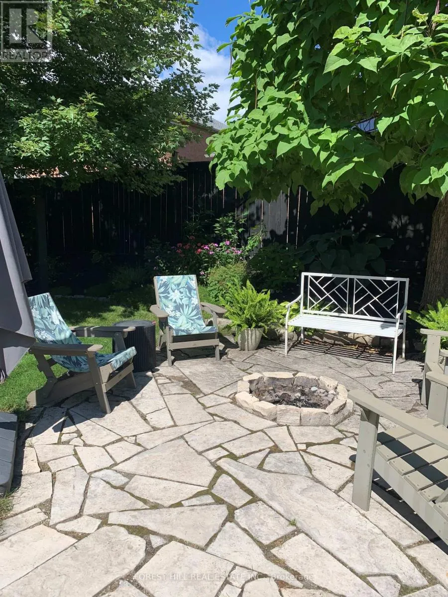 44 PRINCE OF WALES DRIVE