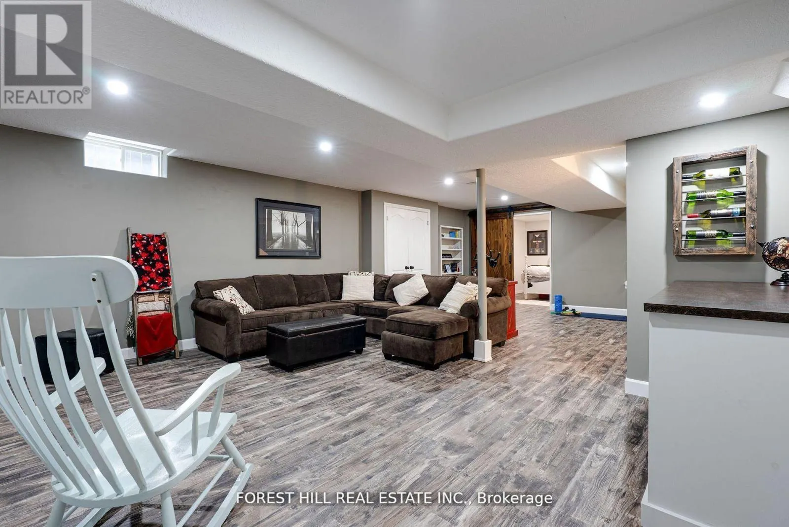 44 PRINCE OF WALES DRIVE