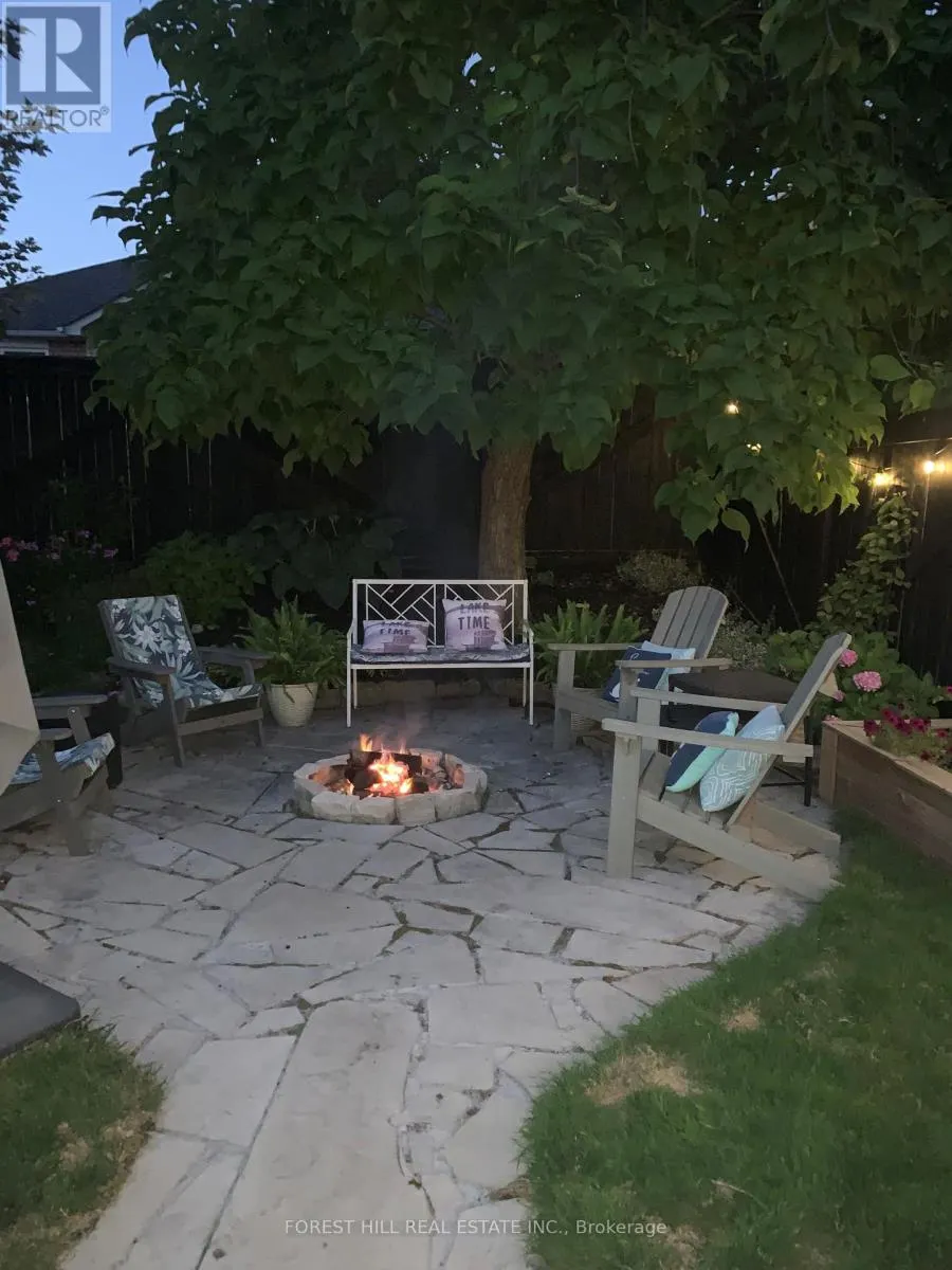 44 PRINCE OF WALES DRIVE