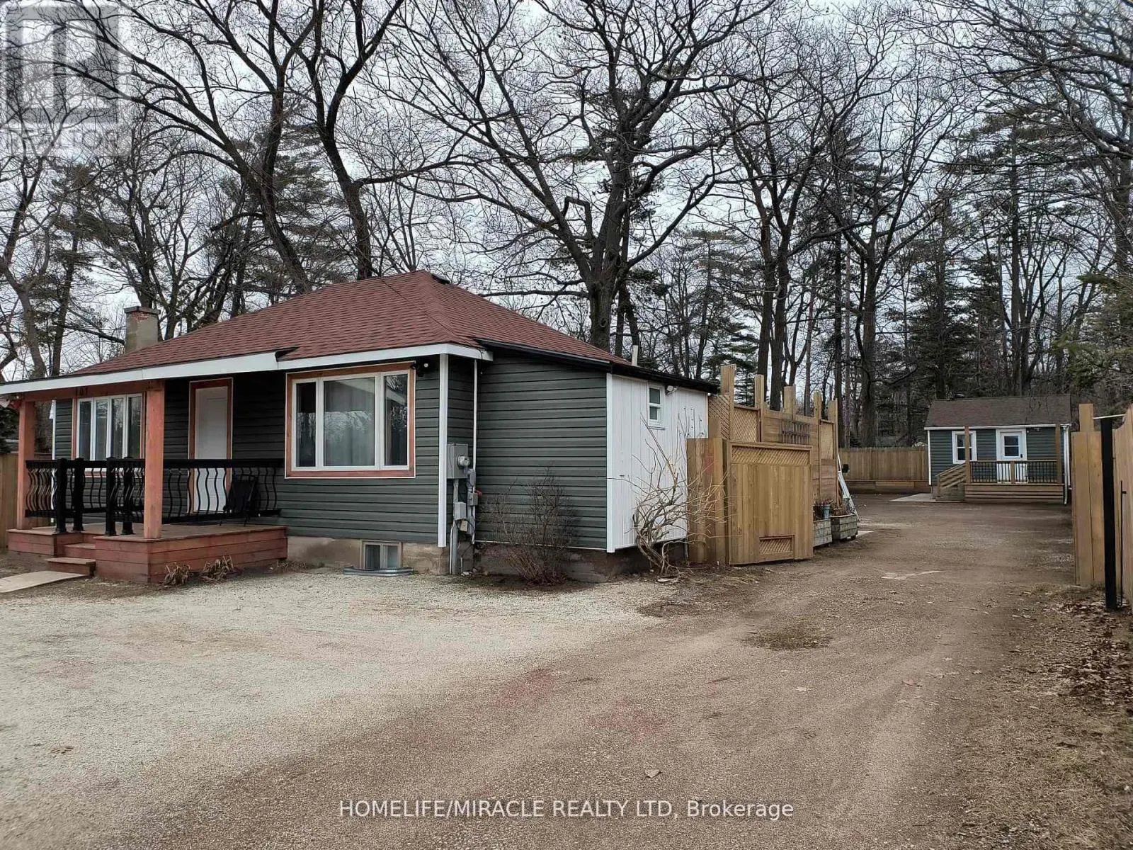 101 RIVER ROAD E