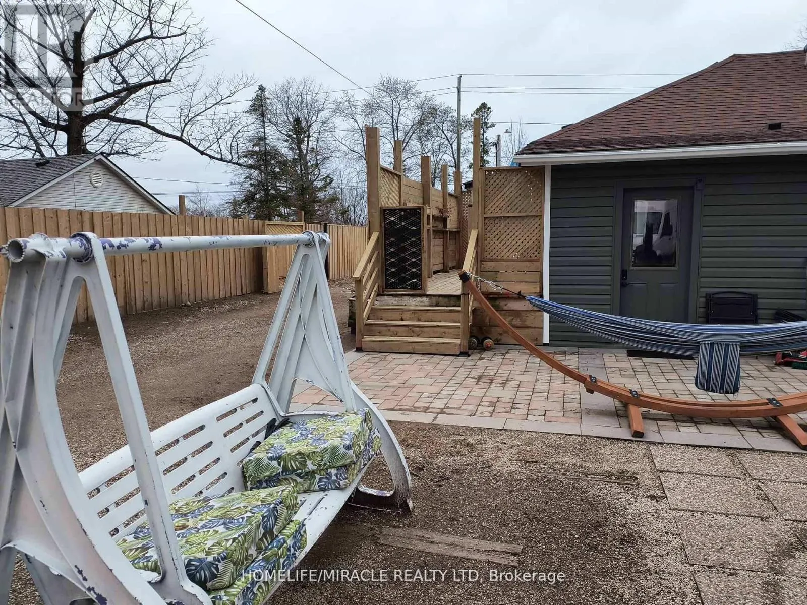 101 RIVER ROAD E