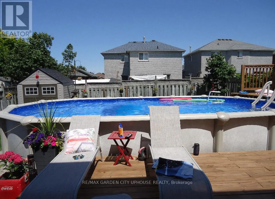 22 GRACE CRESCENT
