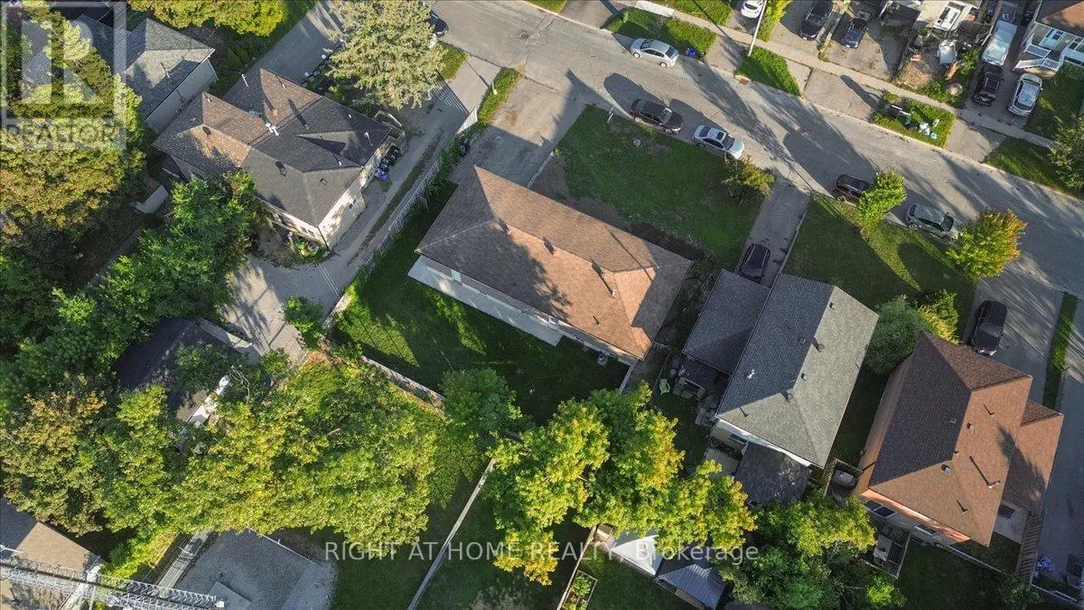 28 CHARLBROOK AVENUE