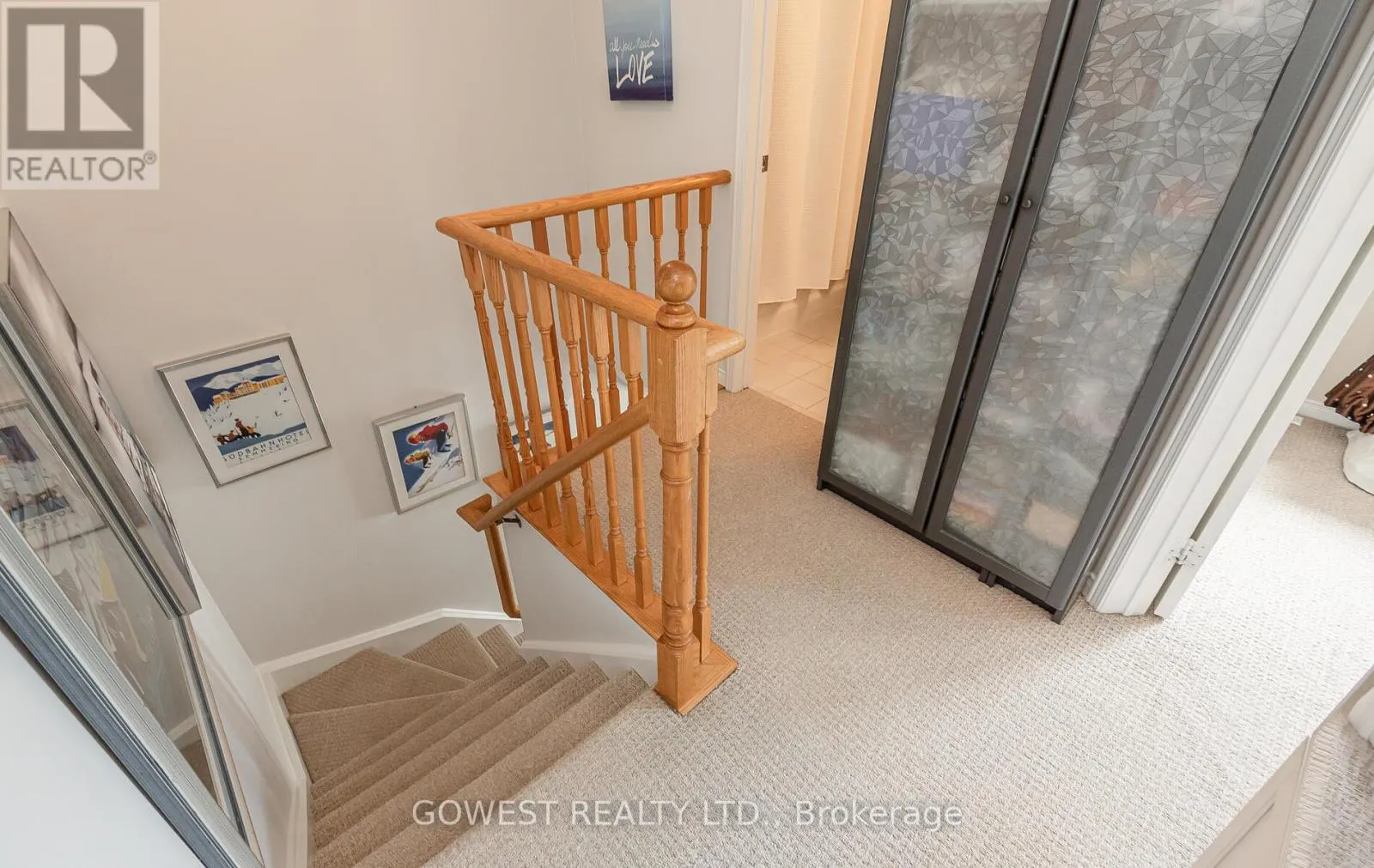 32 VALLEYMEDE COURT