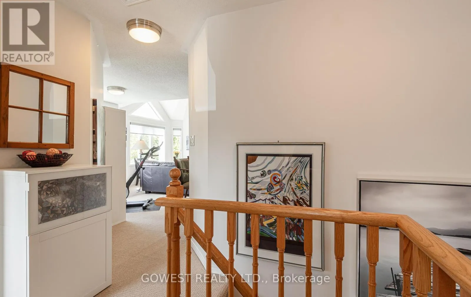 32 VALLEYMEDE COURT