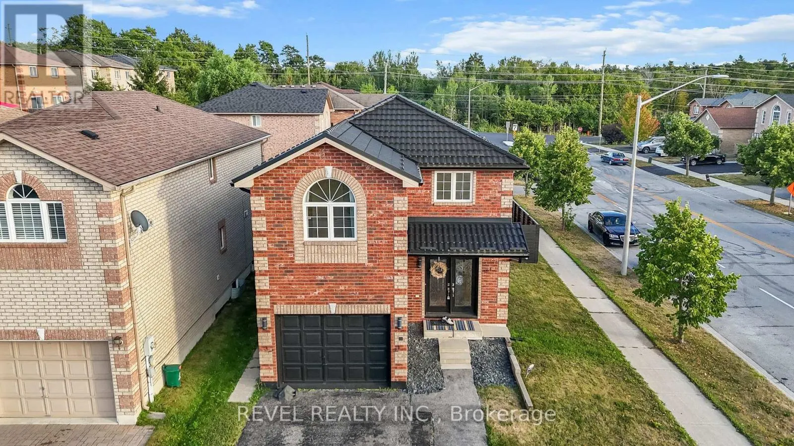 1 GLENHILL DRIVE