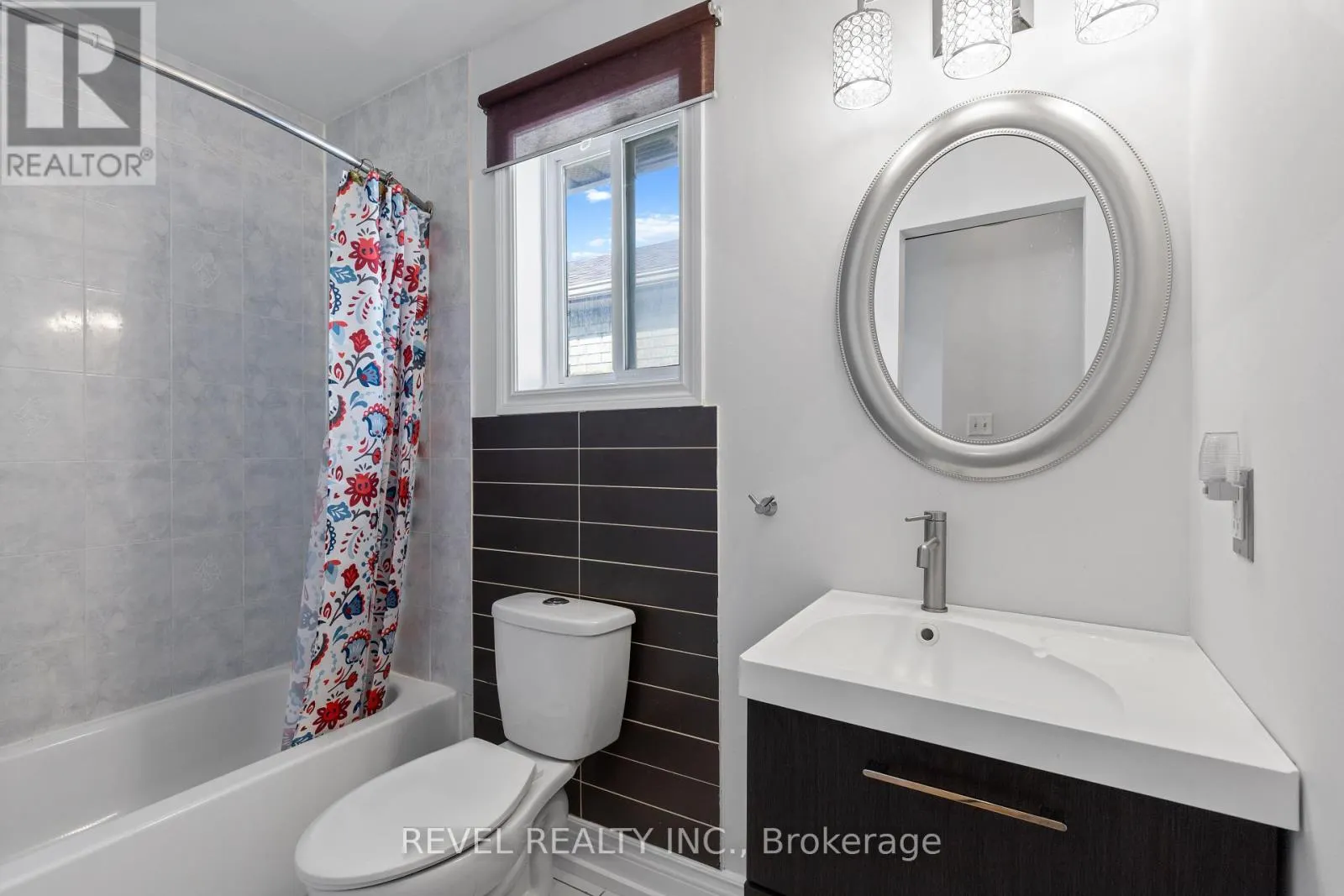 1 GLENHILL DRIVE
