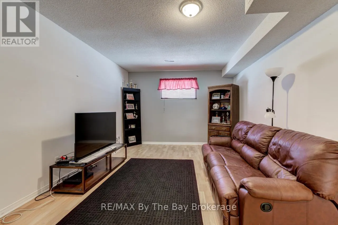 150 SILVER BIRCH AVENUE