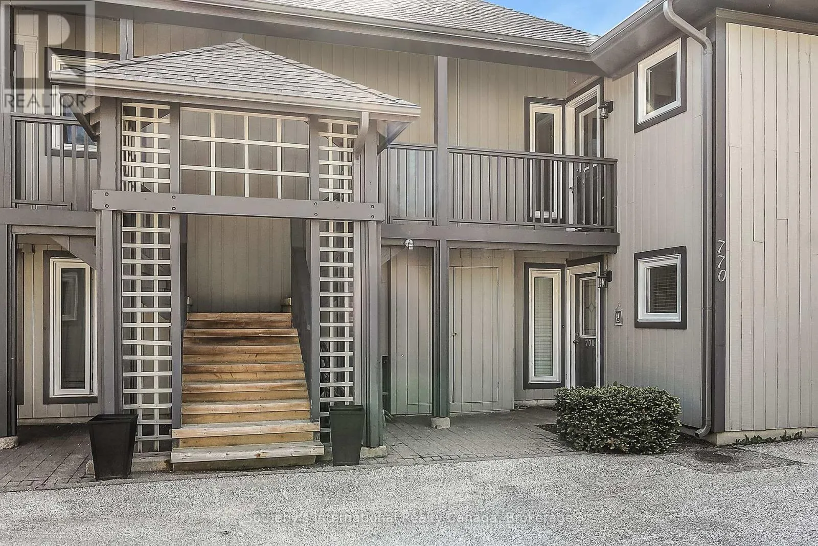 771 JOHNSTON PARK AVENUE