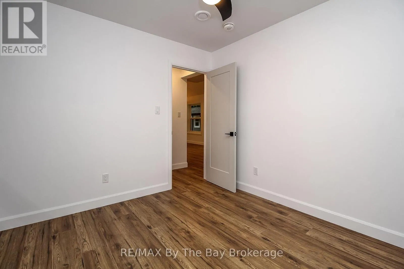 181 KNOX ROAD E