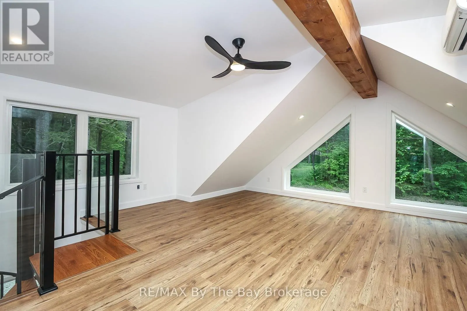 181 KNOX ROAD E