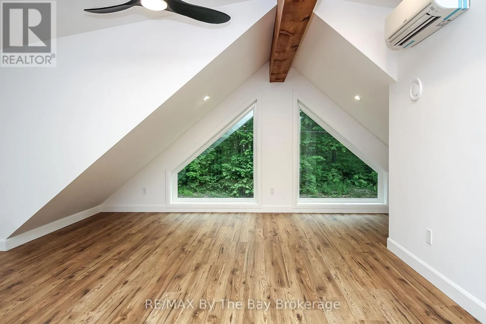 181 KNOX ROAD E