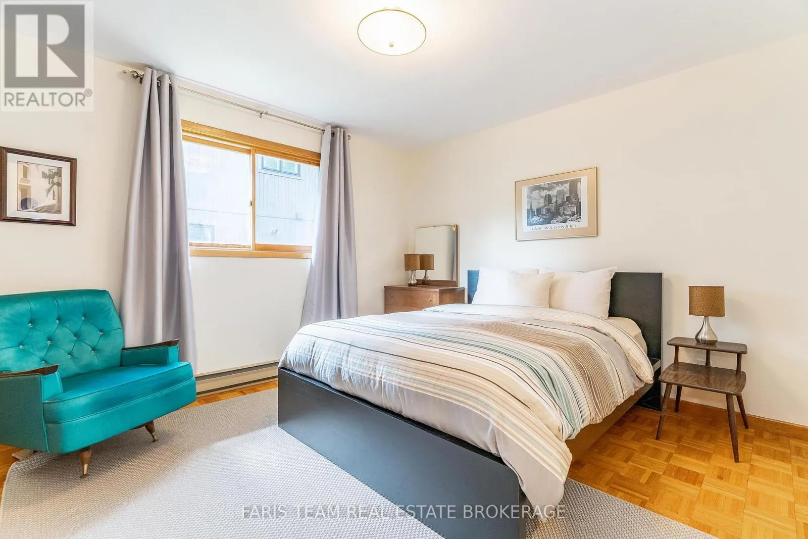 29 LORRIE CRESCENT