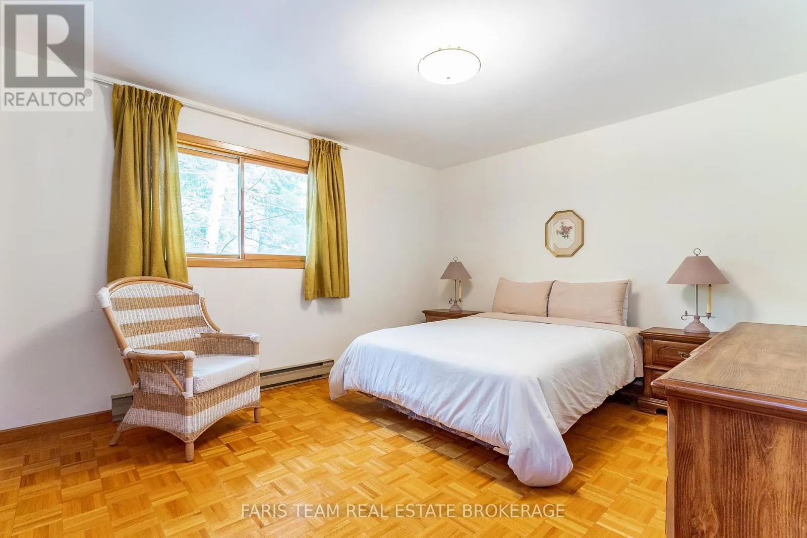 29 LORRIE CRESCENT
