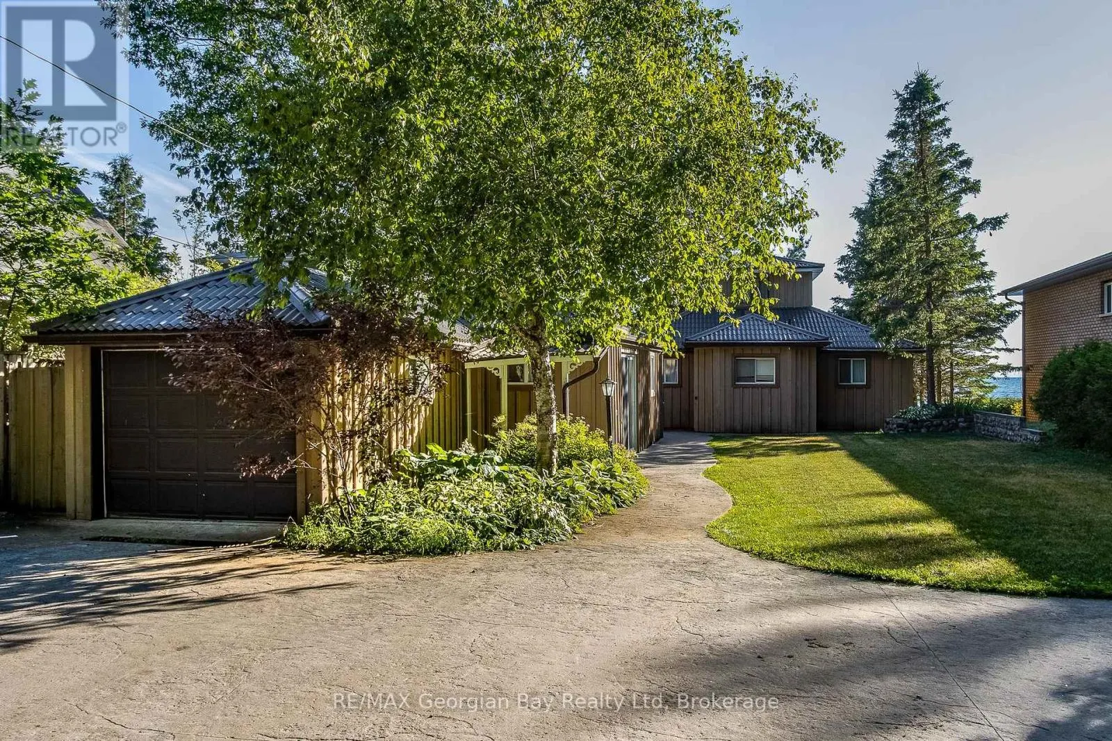 16 YARWOOD ROAD
