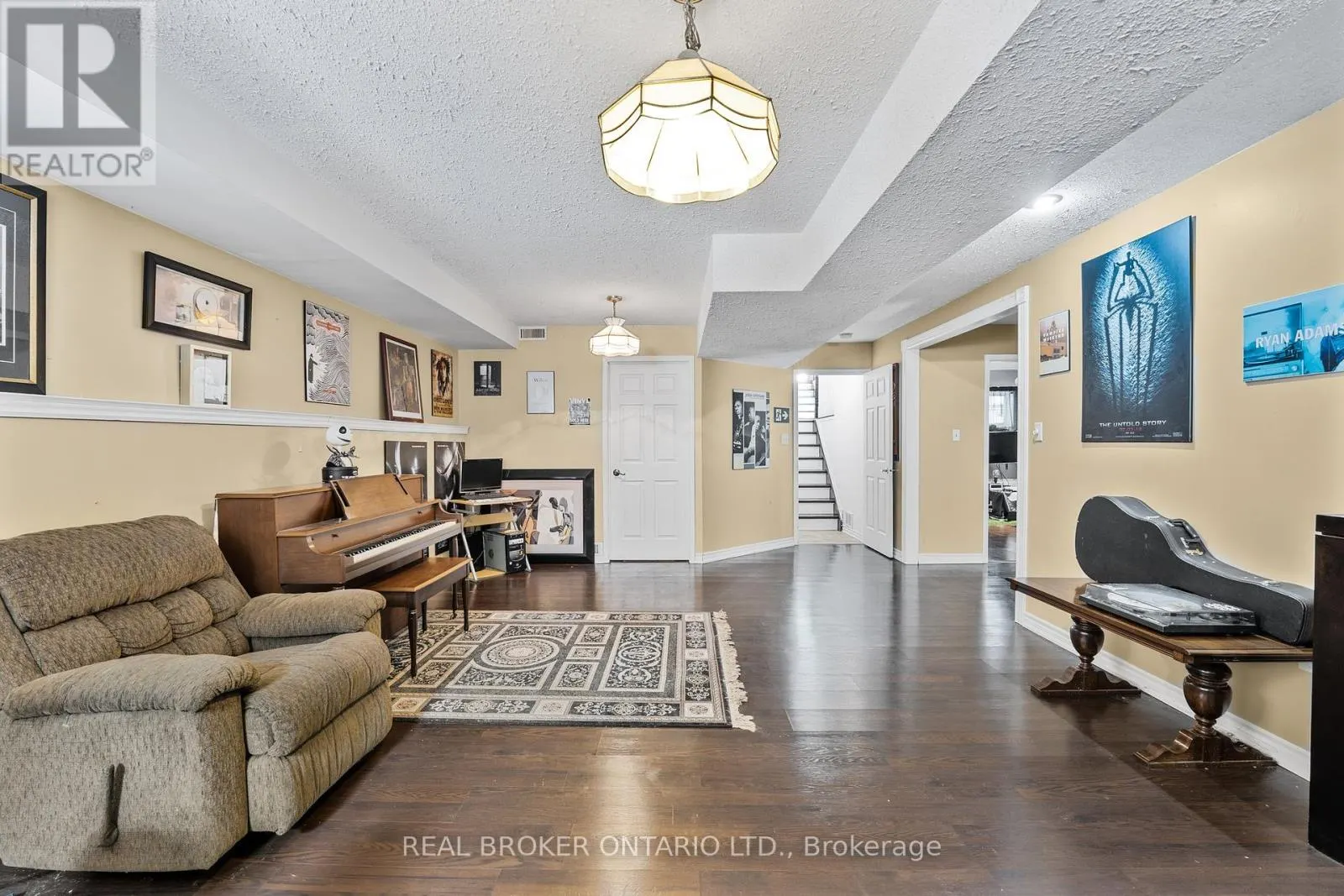 22 DYKSTRA DRIVE
