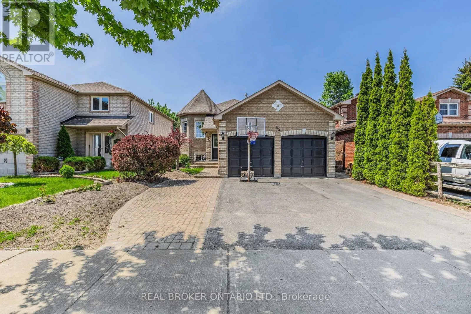 22 DYKSTRA DRIVE