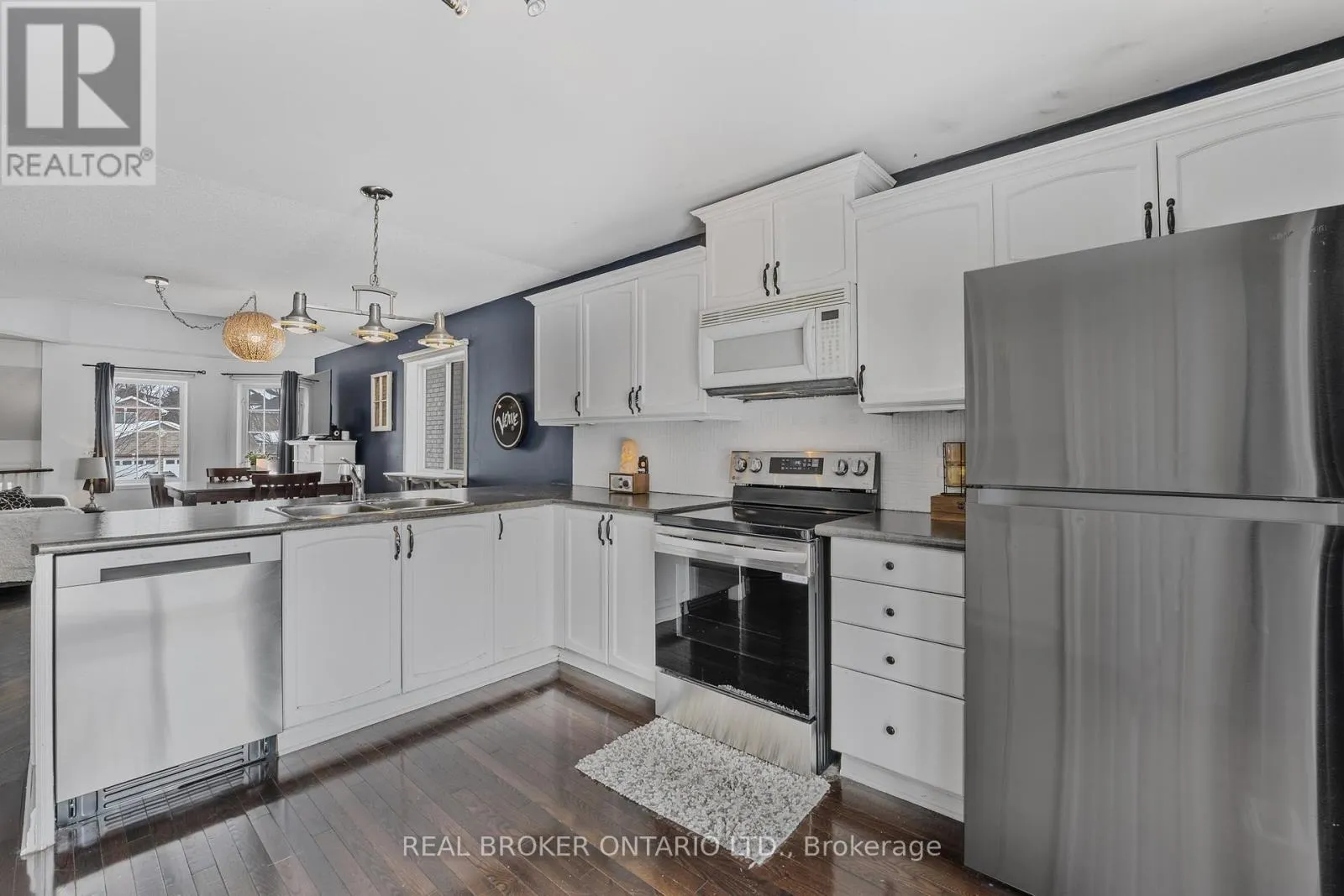 22 DYKSTRA DRIVE