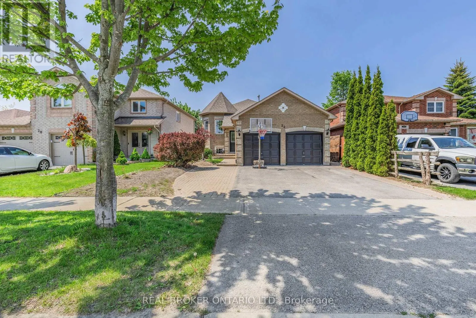 22 DYKSTRA DRIVE