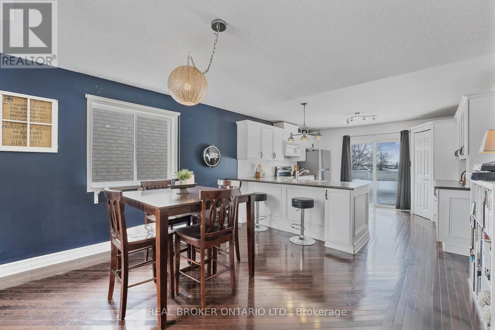 22 DYKSTRA DRIVE