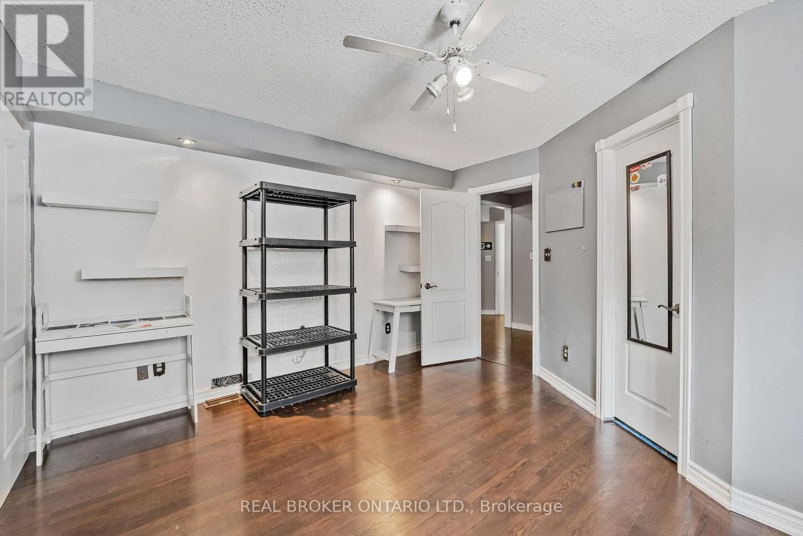 22 DYKSTRA DRIVE