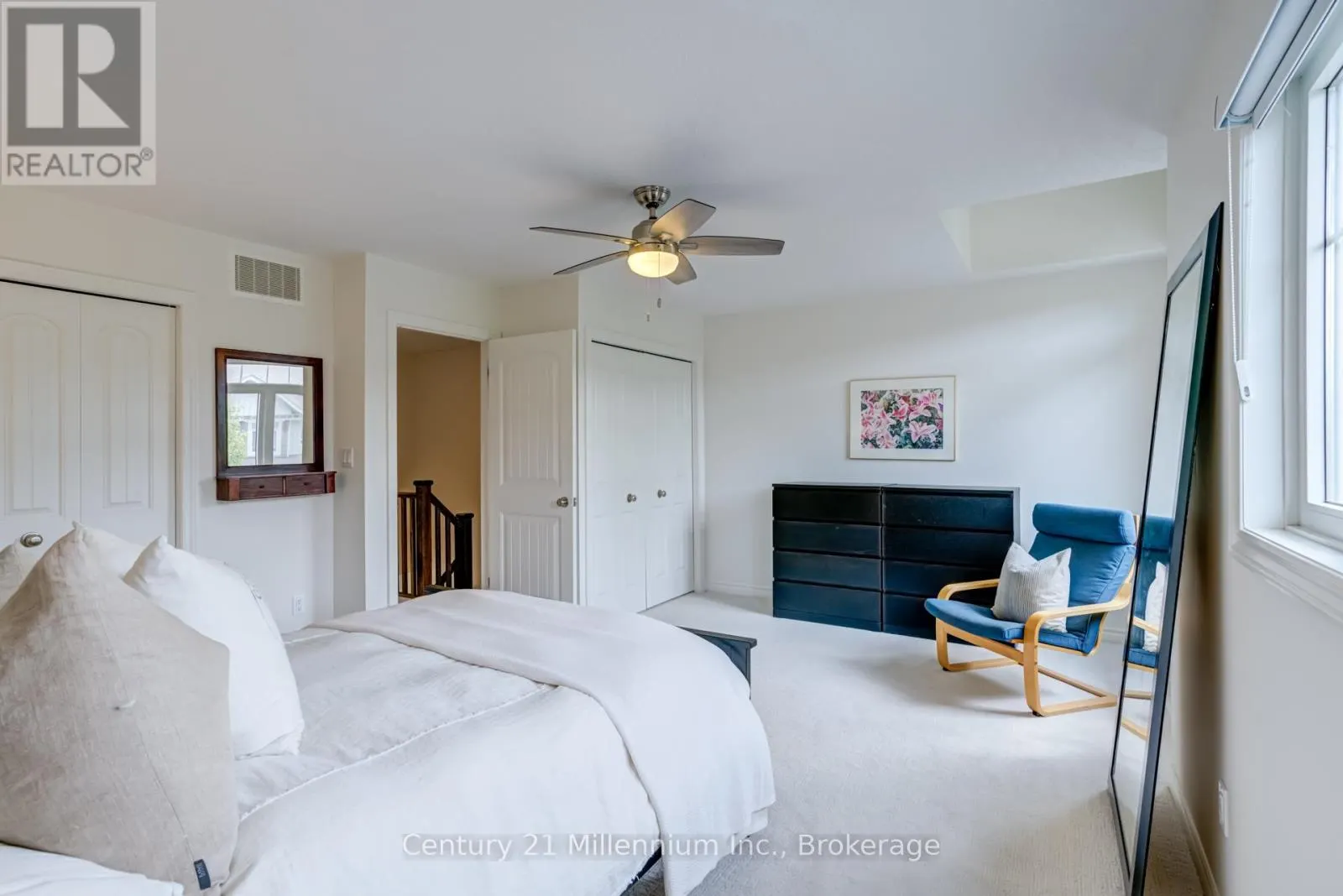 37 SILVER GLEN BOULEVARD