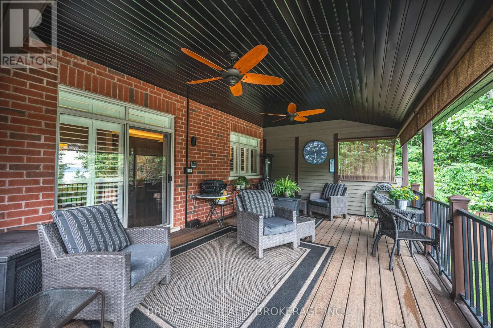 31 PLUNKETT COURT