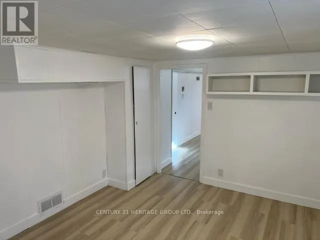 35 ARGYLE AVENUE
