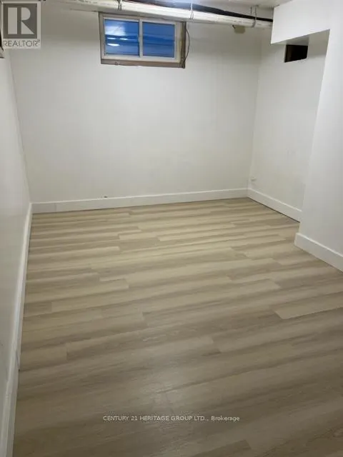 35 ARGYLE AVENUE