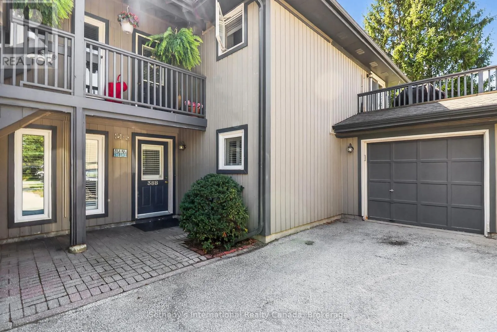388 MARINERS WAY