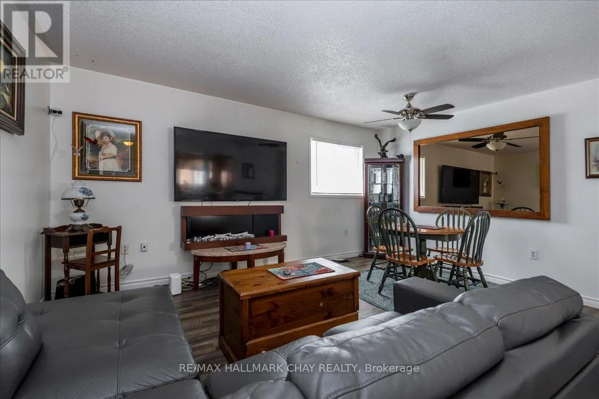 38 GARIBALDI DRIVE