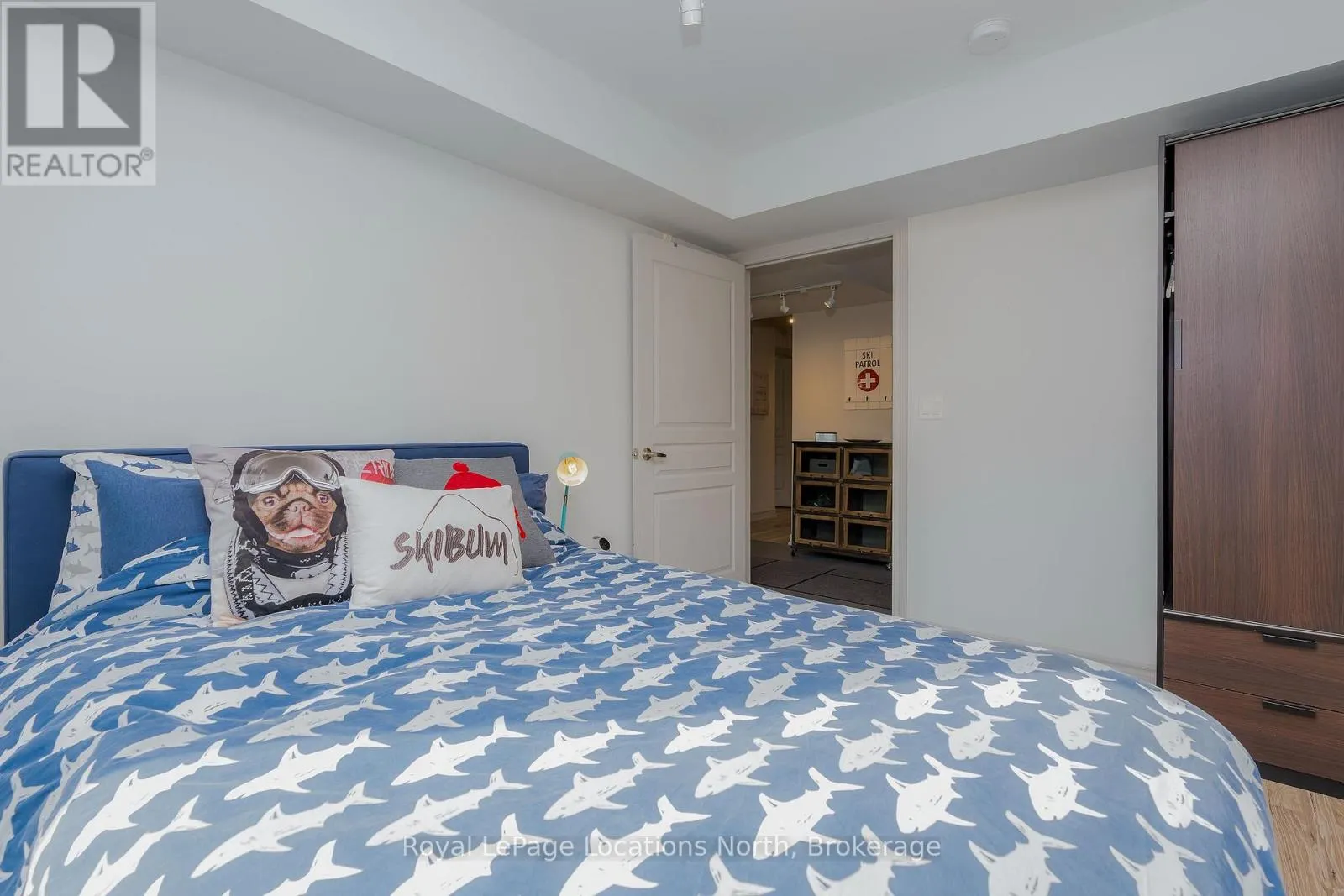 28 - 4 COVE COURT, #28