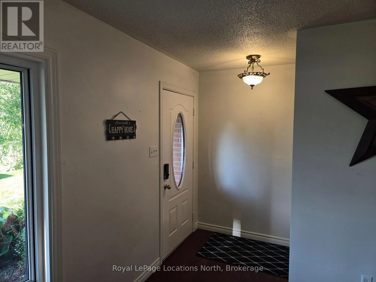 209 CHRISTOPHER STREET
