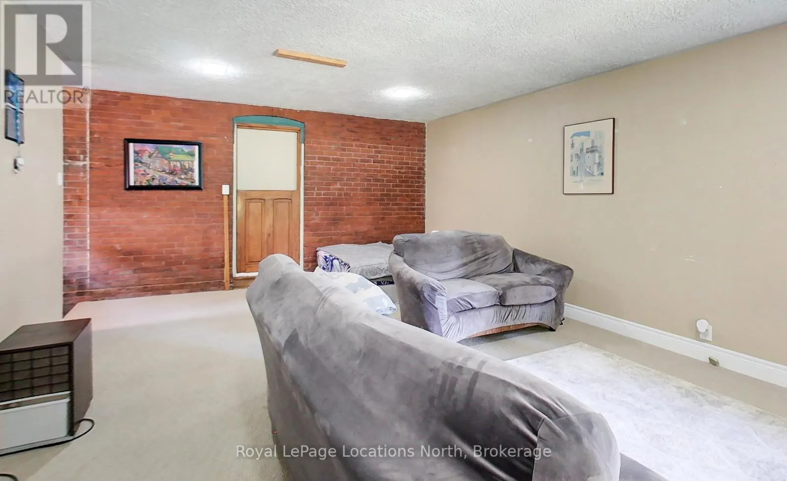 523 HURONTARIO STREET