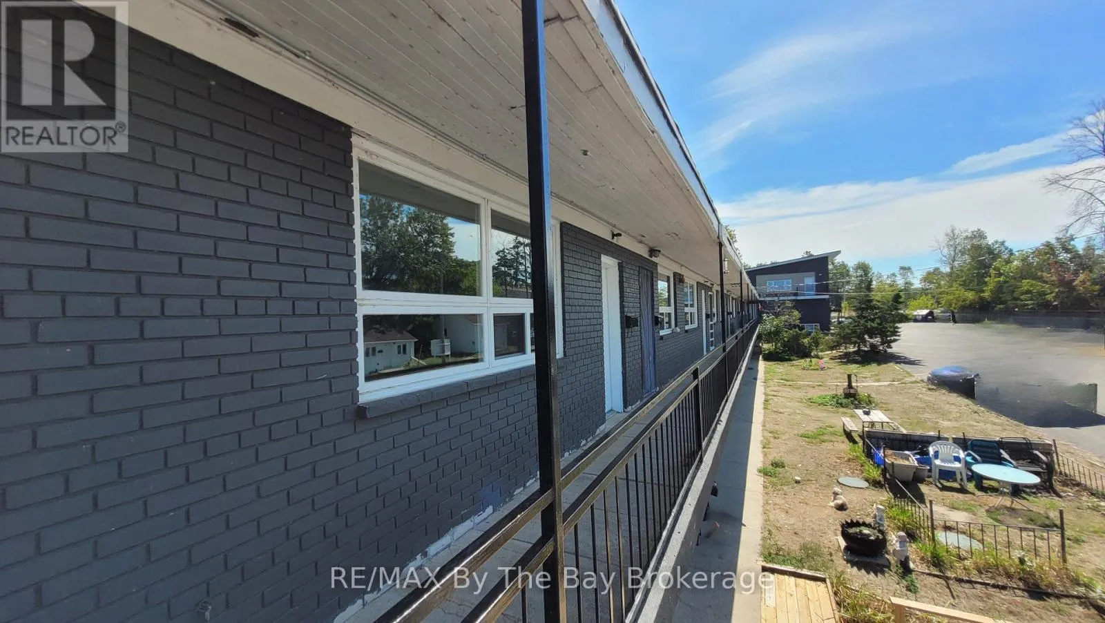 B04 - 280 RIVER ROAD E, #B04