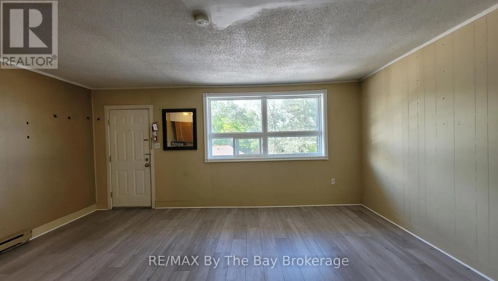 B04 - 280 RIVER ROAD E, #B04