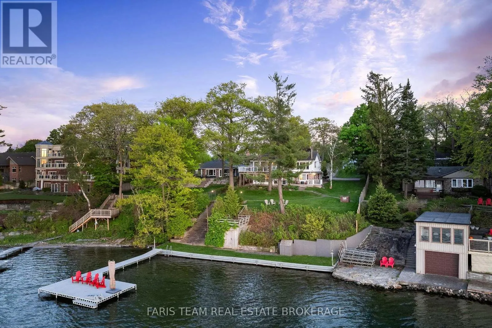 10 WHITE OAKS ROAD