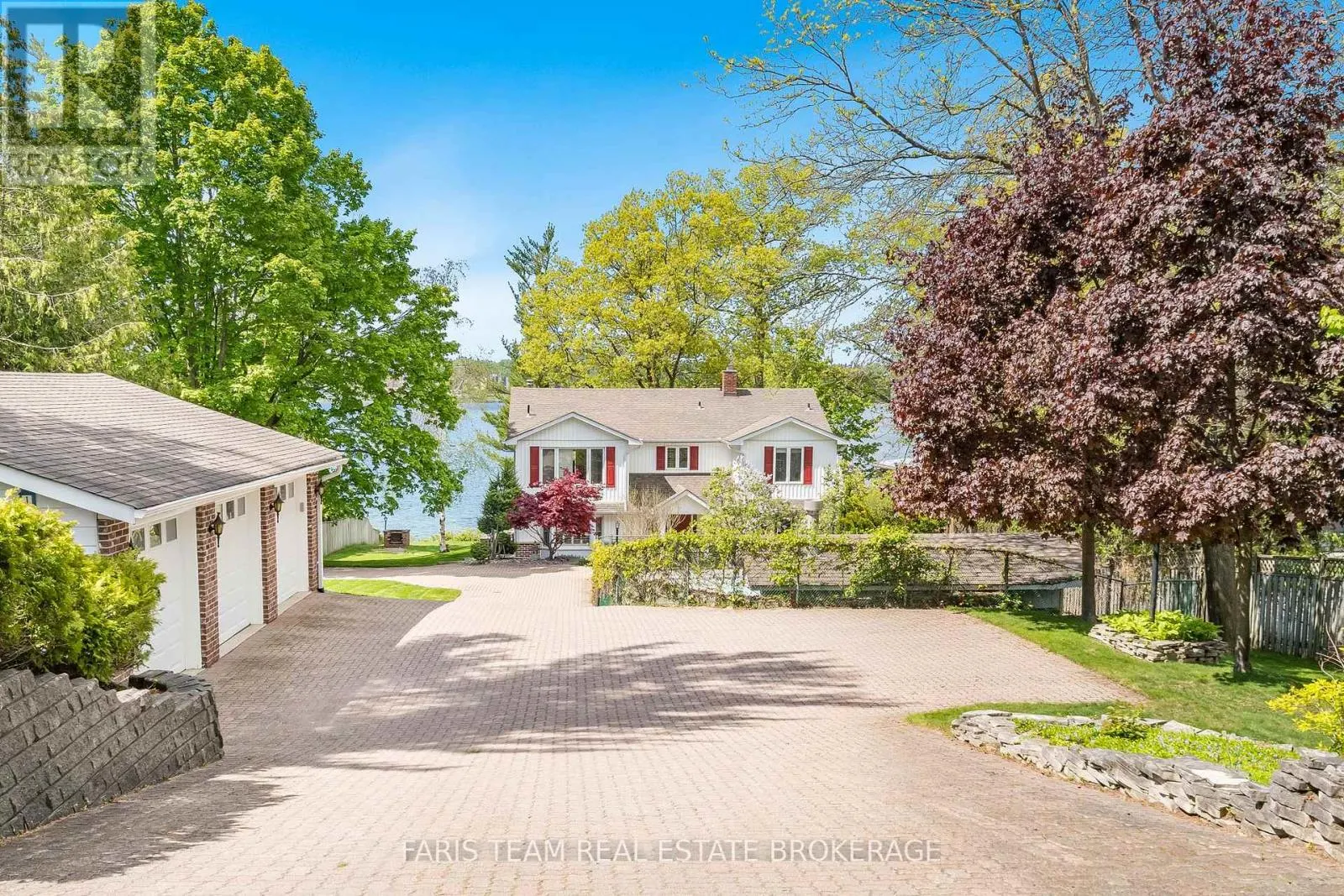 10 WHITE OAKS ROAD