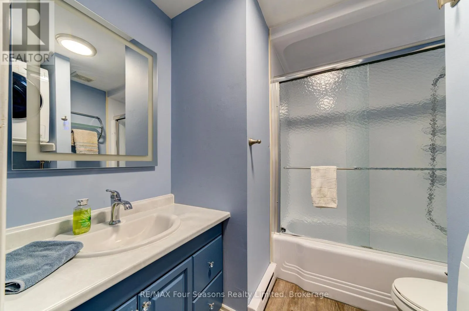 226 - 17 HARBOUR STREET, #226
