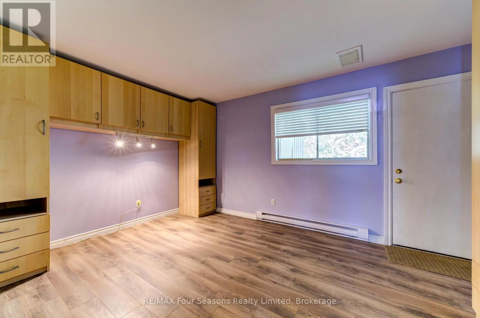 226 - 17 HARBOUR STREET, #226