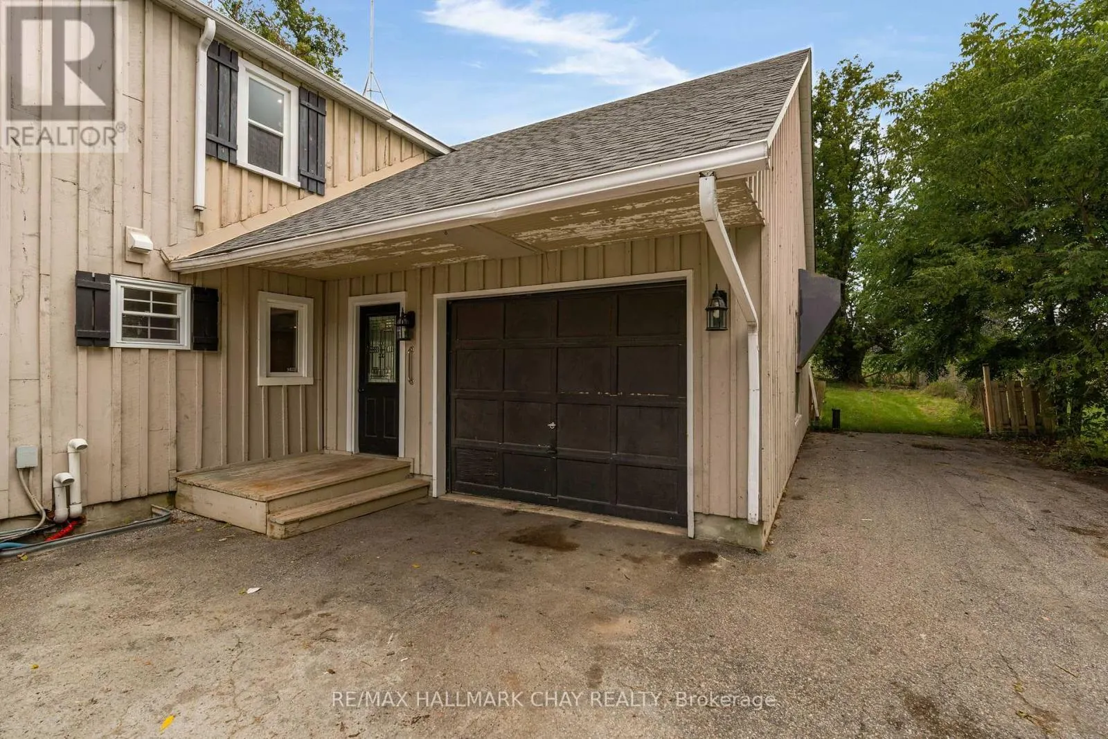 3127 PENETANGUISHENE ROAD