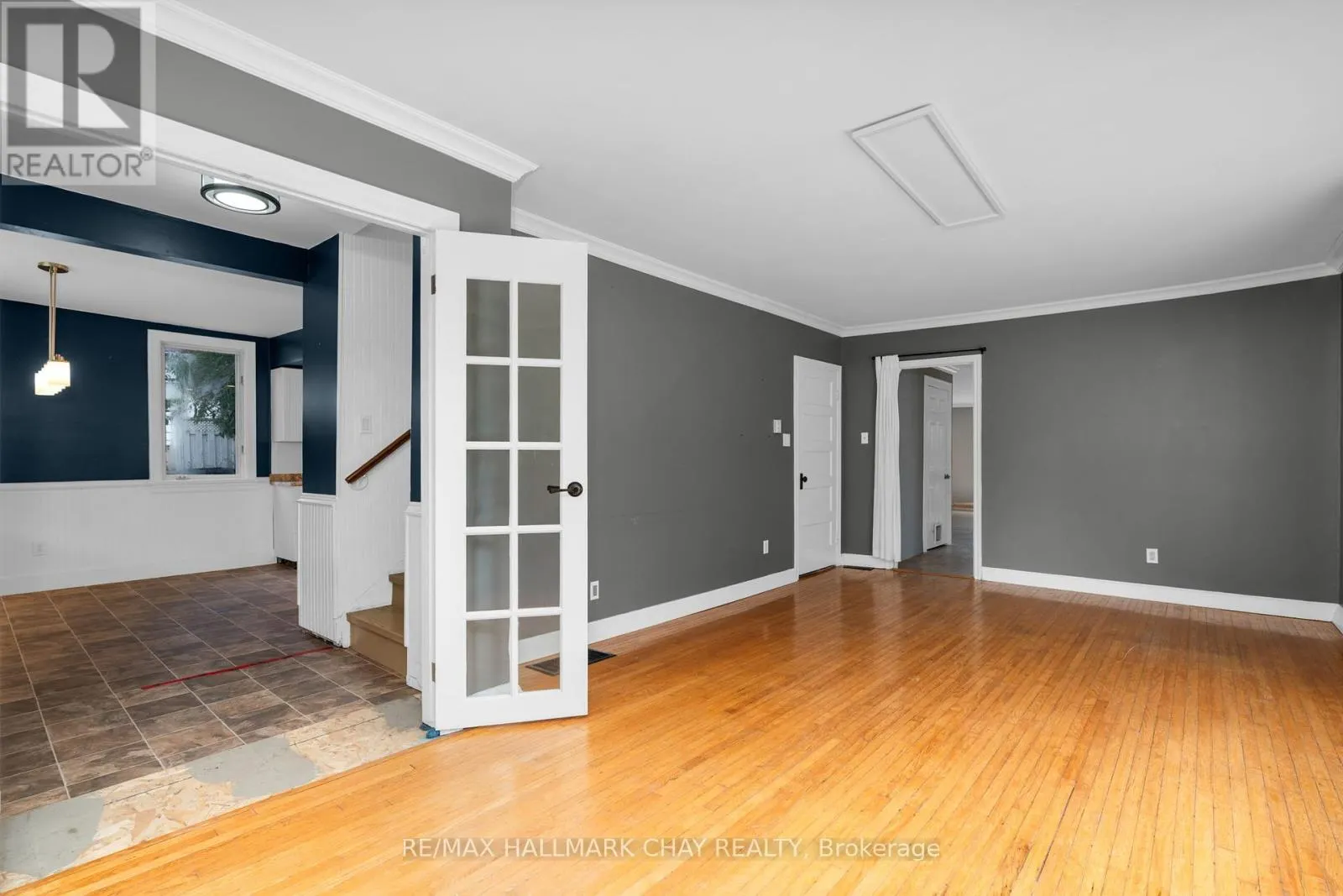 3127 PENETANGUISHENE ROAD