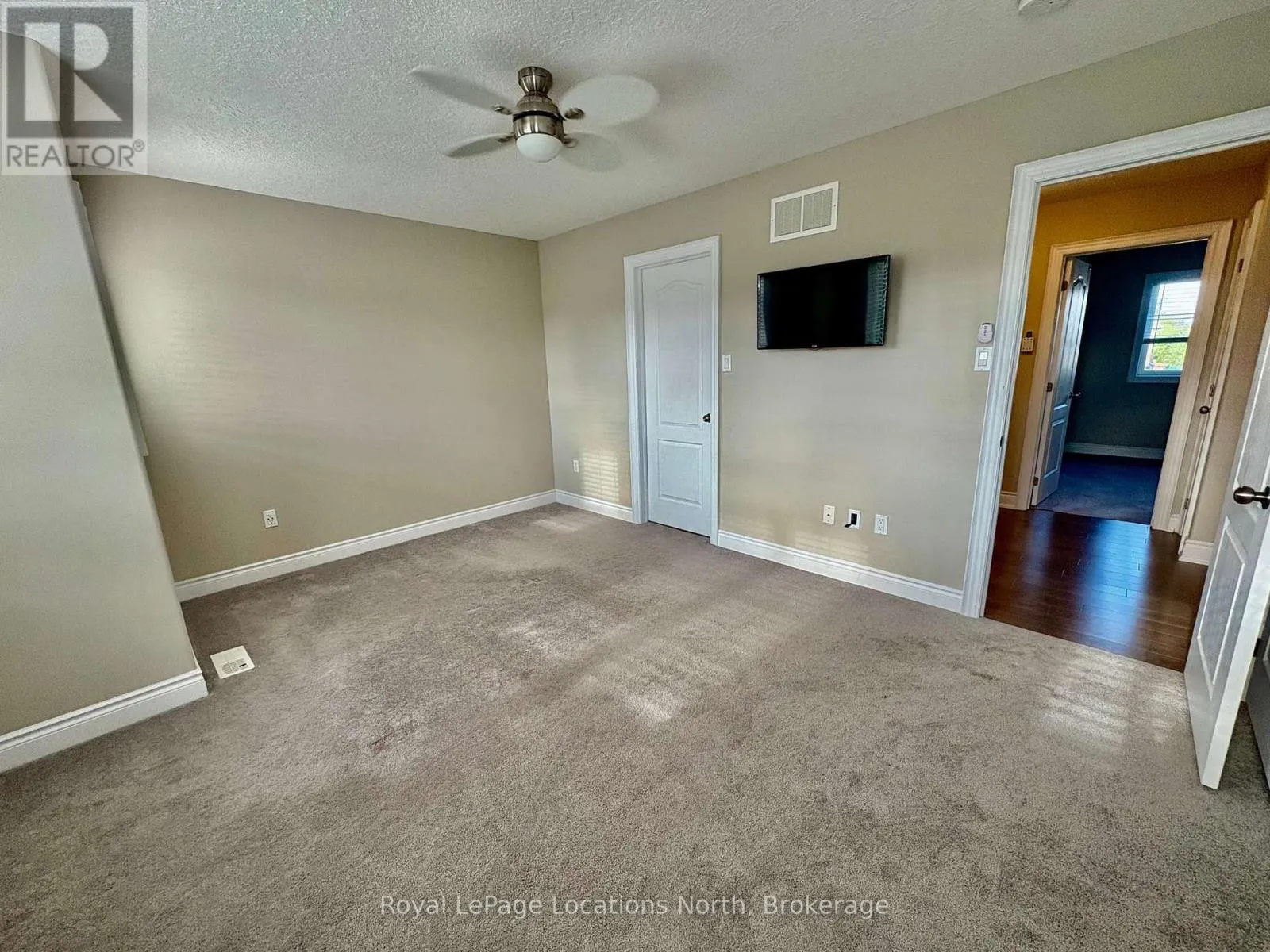 74 GARBUTT CRESCENT