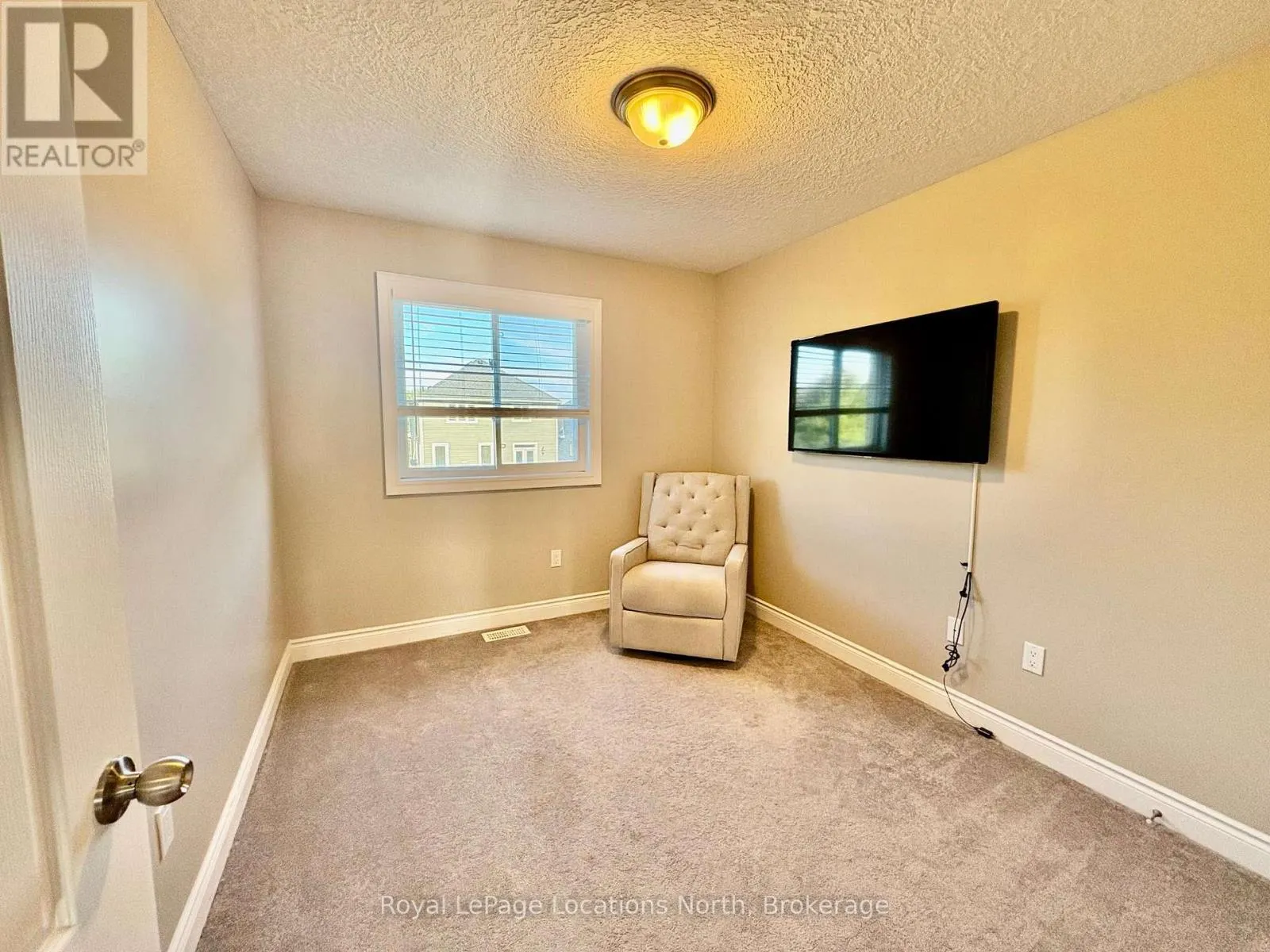74 GARBUTT CRESCENT