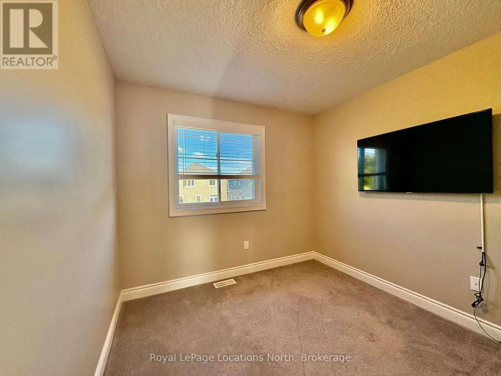 74 GARBUTT CRESCENT