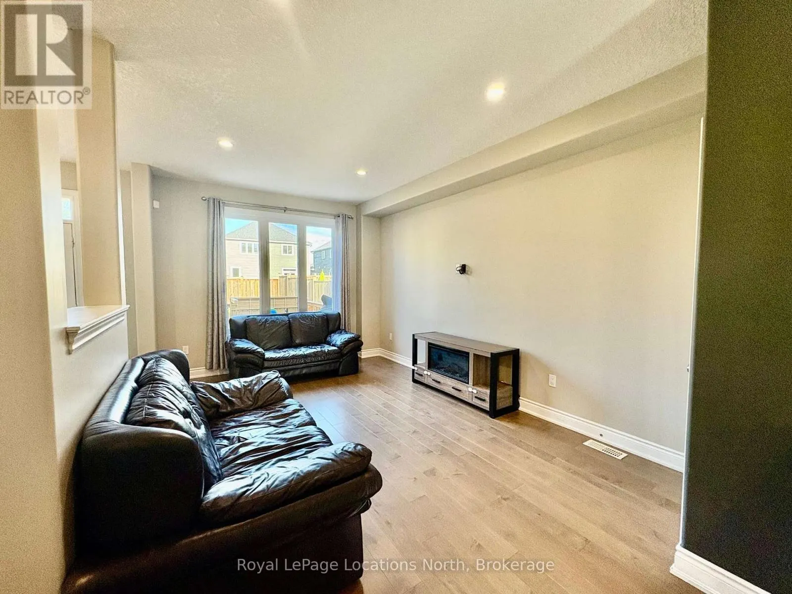 74 GARBUTT CRESCENT