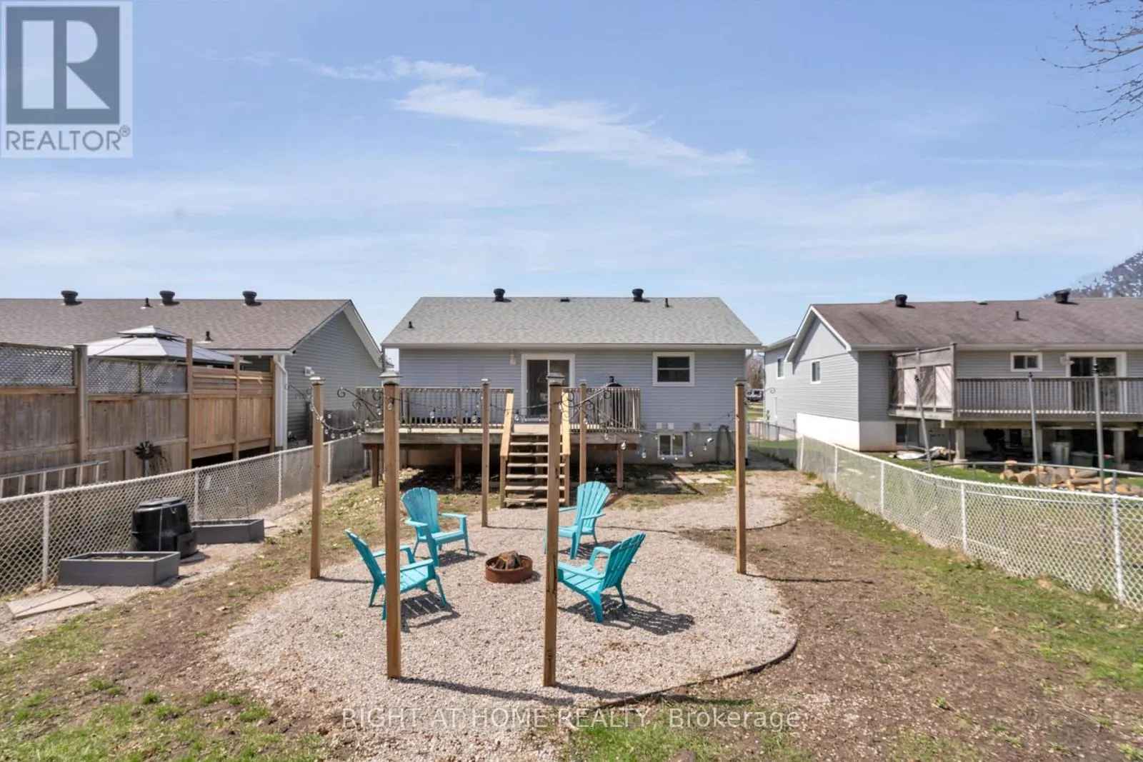 42 BYRNES CRESCENT