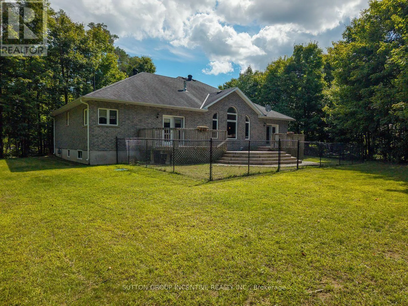 1882 PROVIDENCE LANE