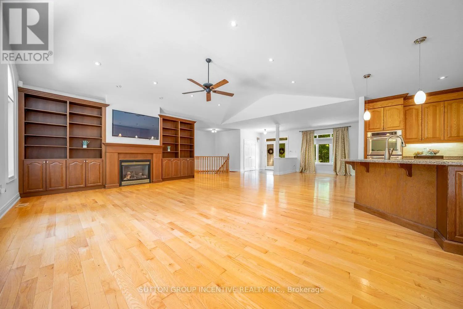 1882 PROVIDENCE LANE